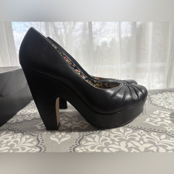 Seychelles Shoes - Seychelles Black Heels with Floral Lining